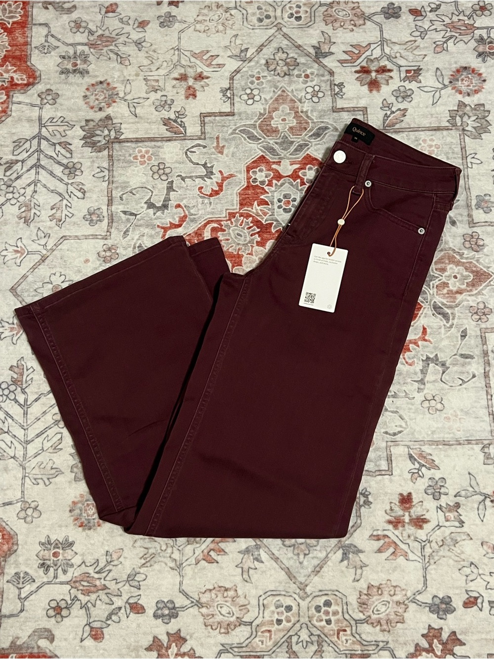 QUINCE Women's Jeans in Burgundy